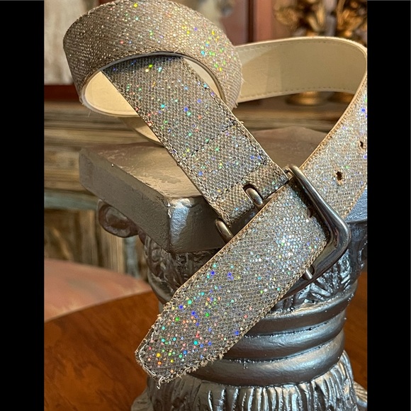 Accessories - Vintage Ladies Fashion Belt